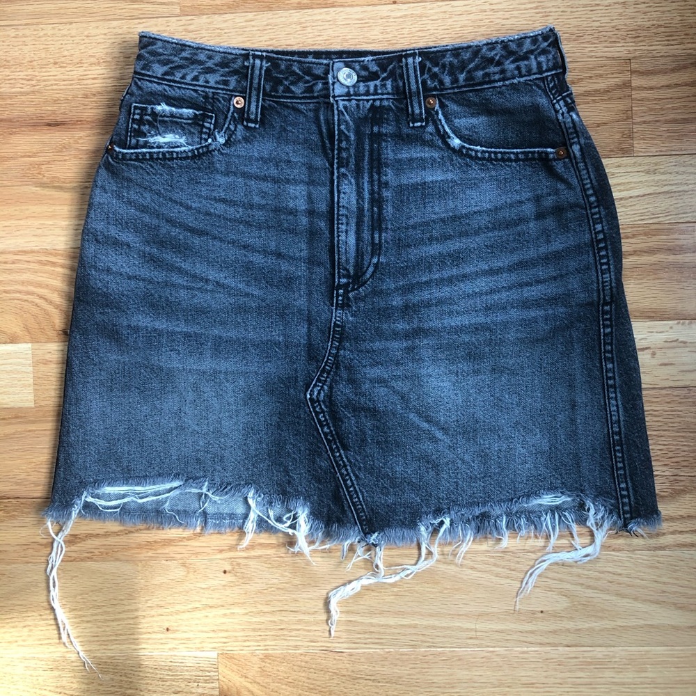 A&F Black Distressed Skirt